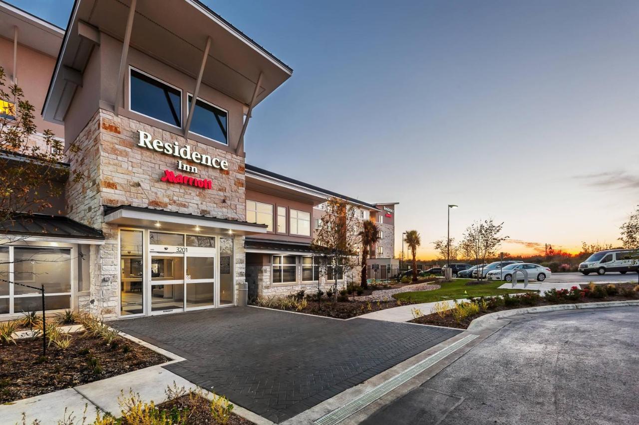 Residence Inn By Marriott Austin Airport Buitenkant foto