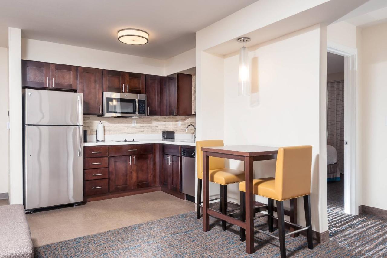 Residence Inn By Marriott Austin Airport Buitenkant foto